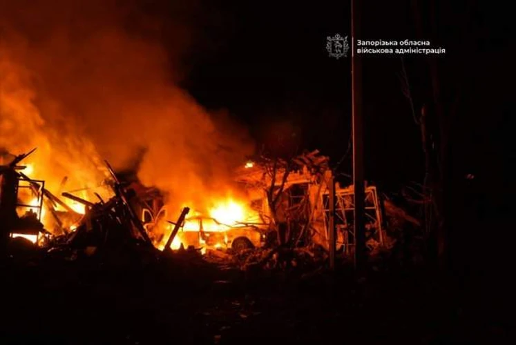 Архівне фото металургійного комбінату «Запоріжсталь»