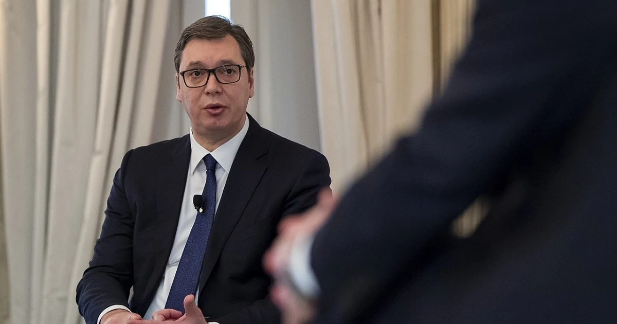 Президент Сербії Александар Вучич оголошує рішення про розпуск парламенту та дату дострокових виборів.