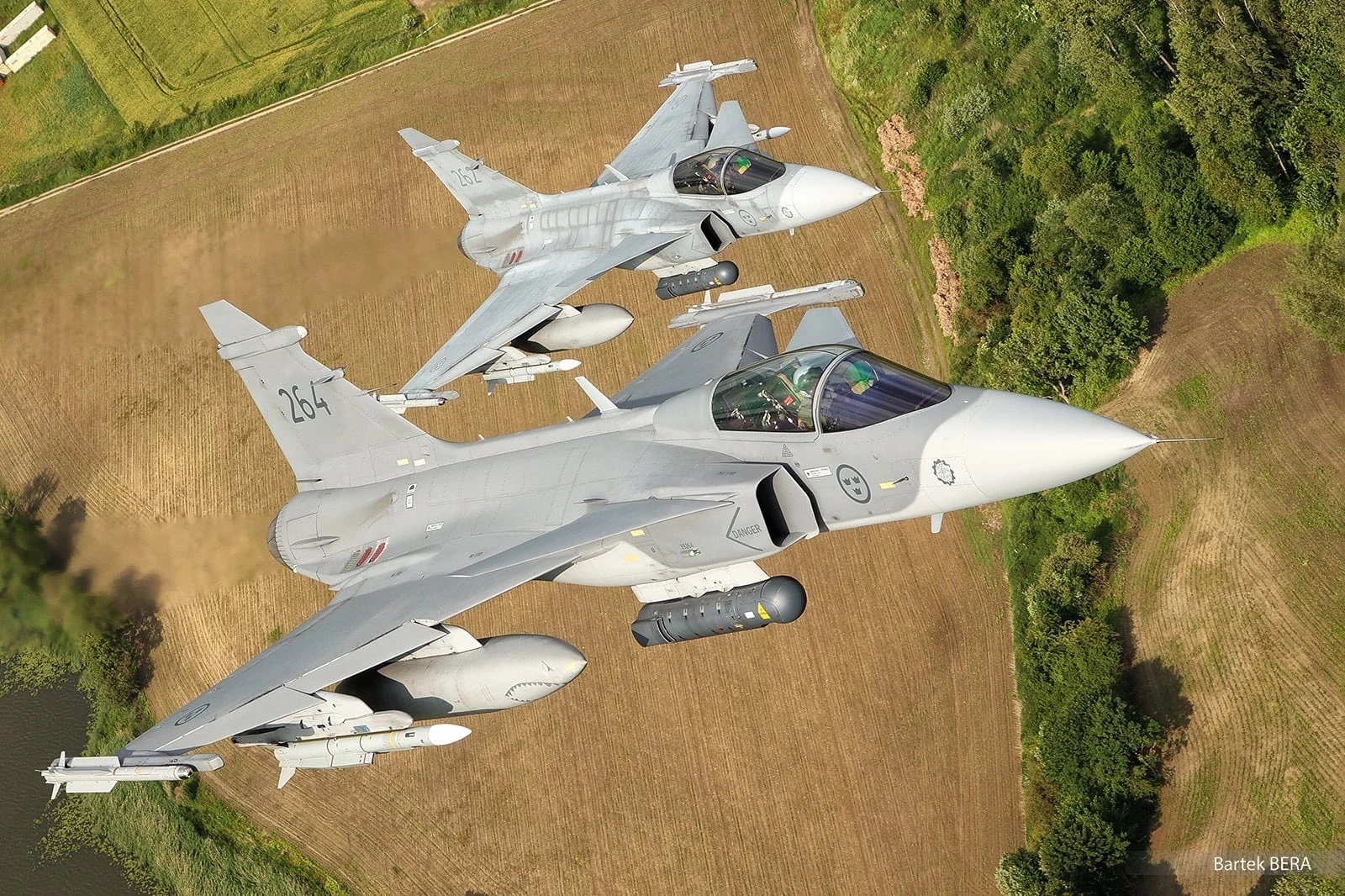 Шведські винищувачі JAS 39 Gripen